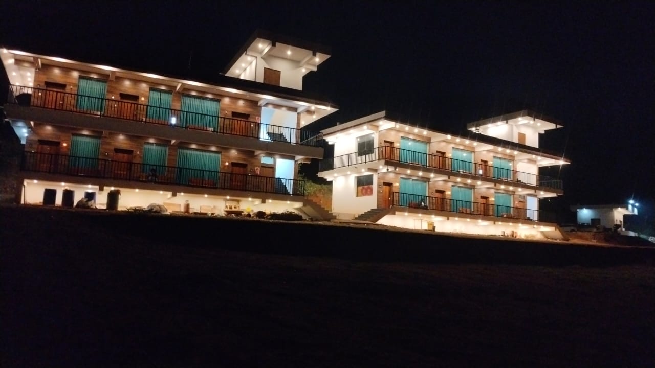 WhatsApp Image 2025-12-04 at 12.59.17 PM